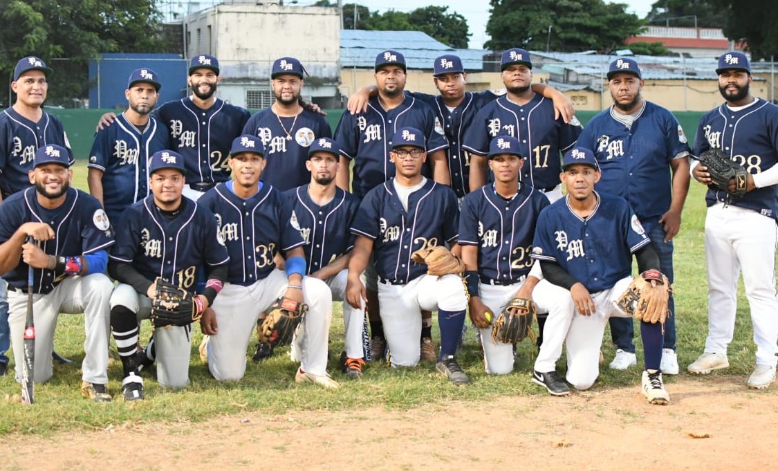 El equipo Patria Mella ganó frente a Vista Hermosa, en el partido que los enfrentó el 18 de julio como parte de los cuartos de final del torneo de softbol categoría Ligas, organizado por Asoprosado.